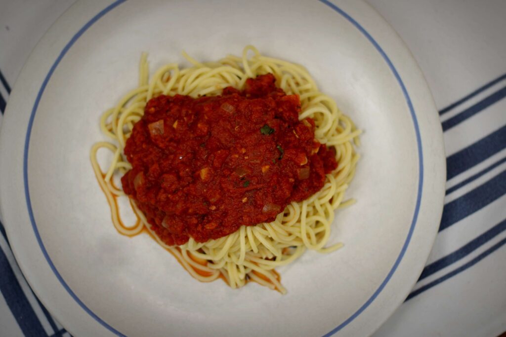 plate of spaghetti with homemade marinara sauce