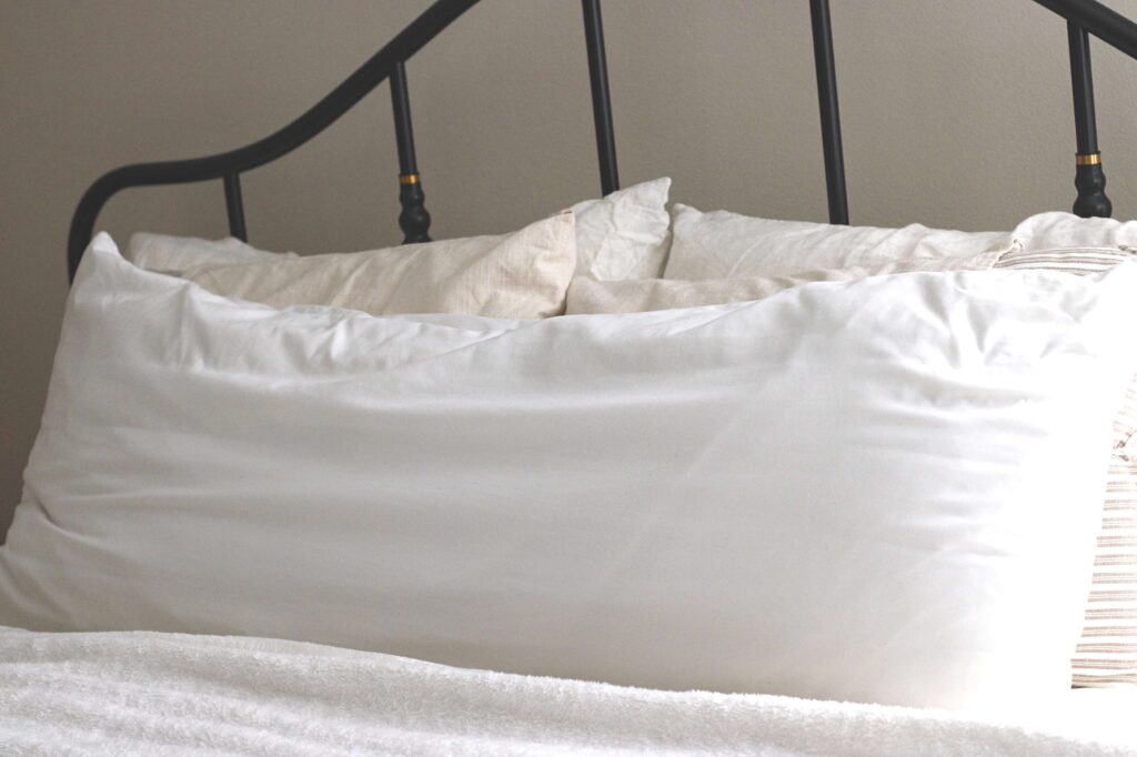 body pillow for sleeping when pregnant