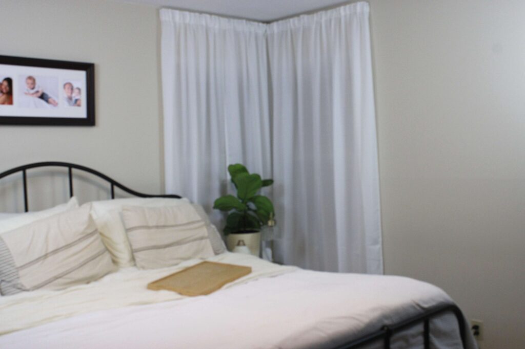 master bedroom prior to home remodel 