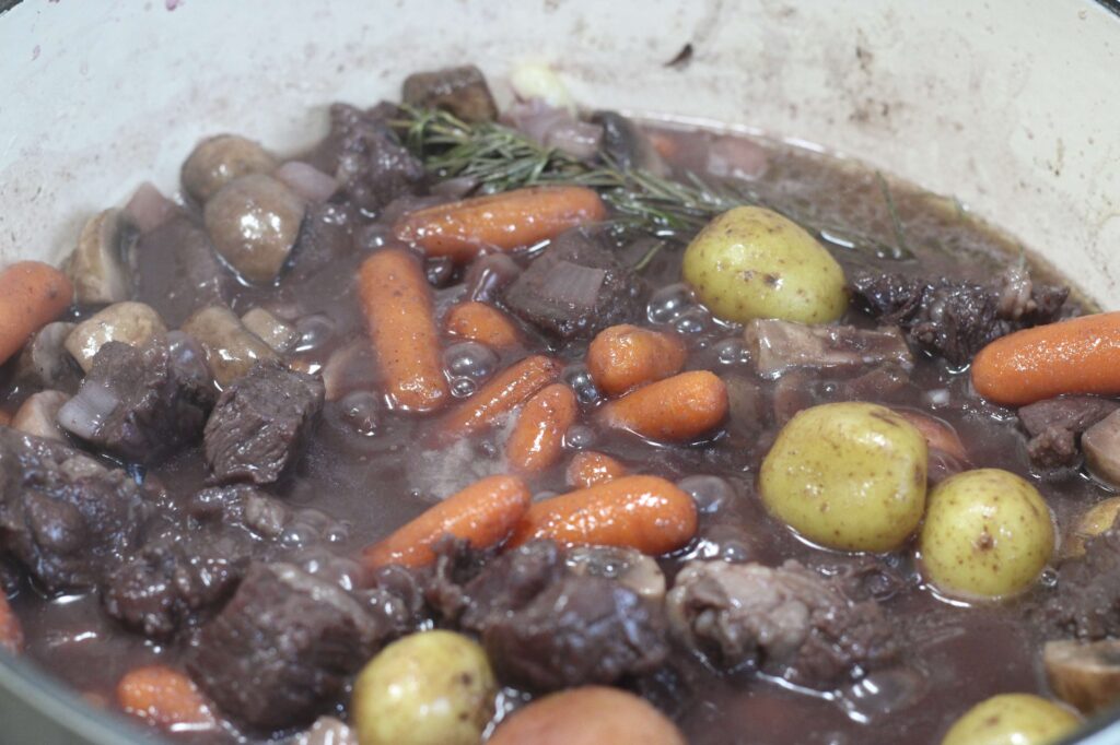 boeuf bourguignon wine reduction